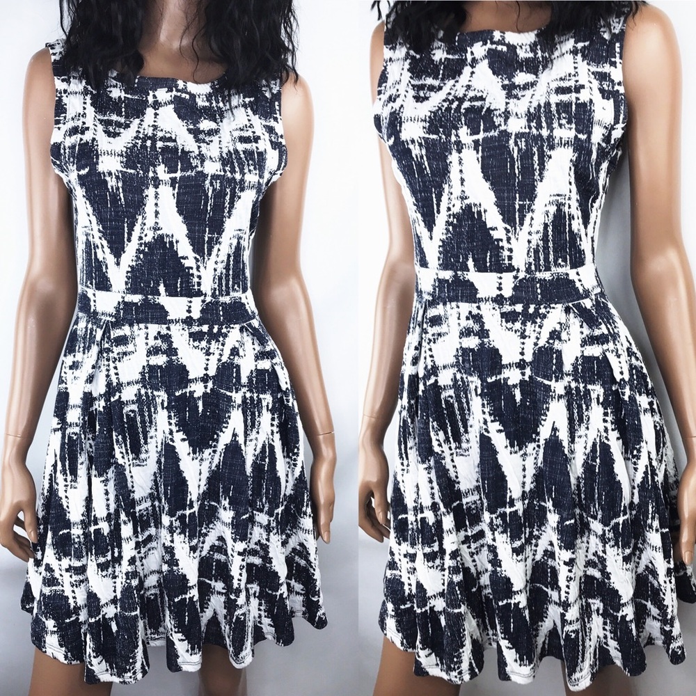 Francescas Navy + White Dress